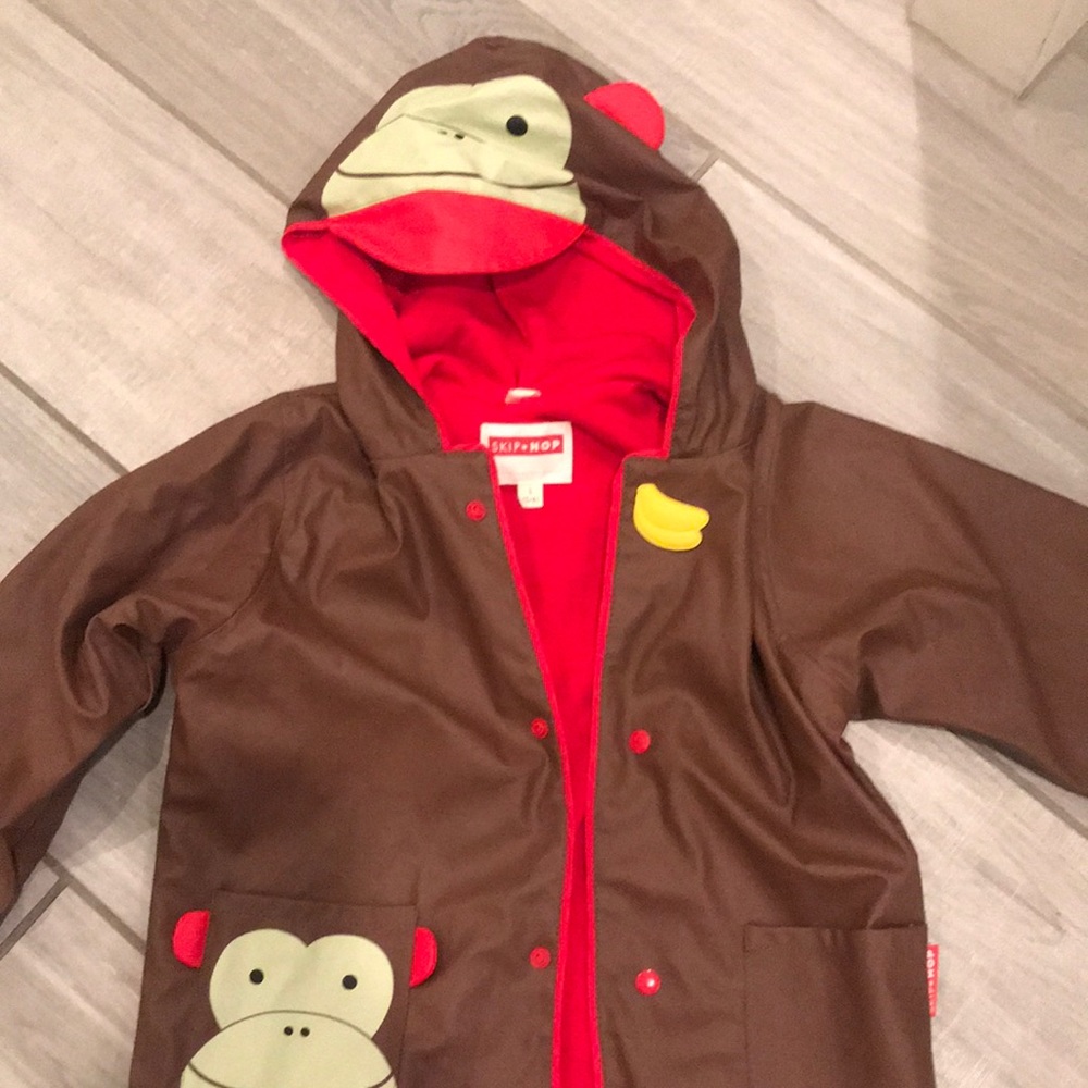 Skip Hop toddler rain jacket (Large 5/6).